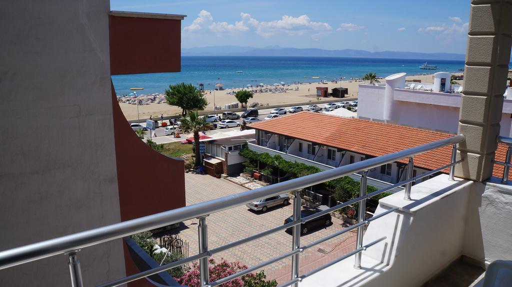 Hotel Marine Ayvalik Exterior photo