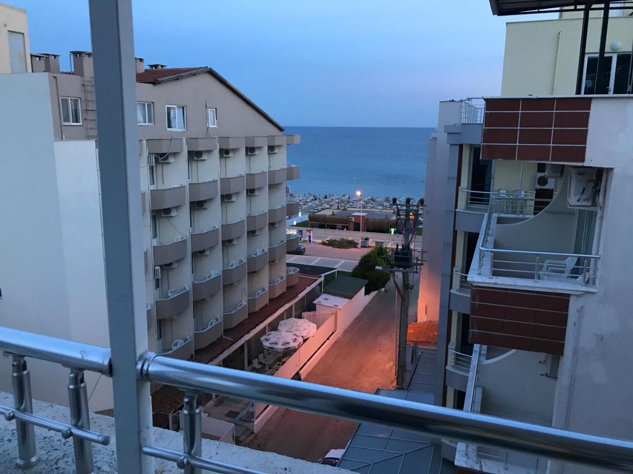 Hotel Marine Ayvalik Exterior photo